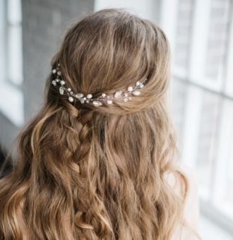 Amazing hair Jewellery Looks