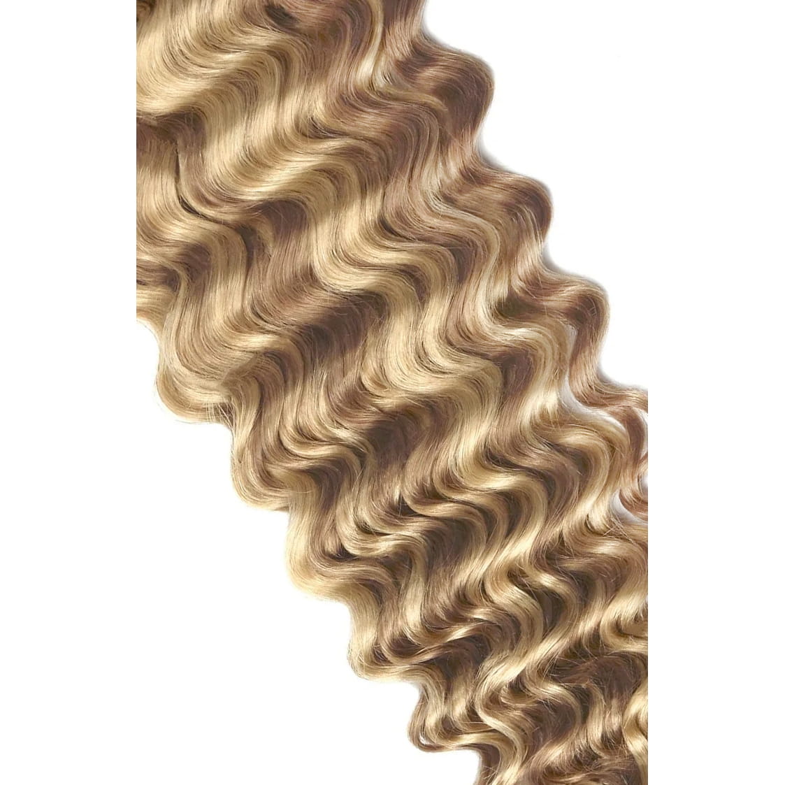 Biscuit Blondey (#18/613) Curly Full Head Set: extension close up